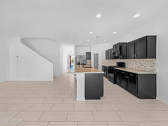 2nd image of 38235 W LA PAZ Street