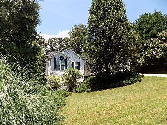 2nd image of 3764 Chesapeake Trace Ln