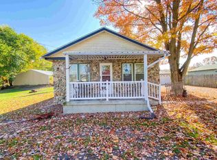 Lakeside Dr, Walkerton, IN 46574