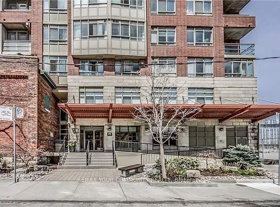 2nd image of 80 Mill St Unit Penthouse 11