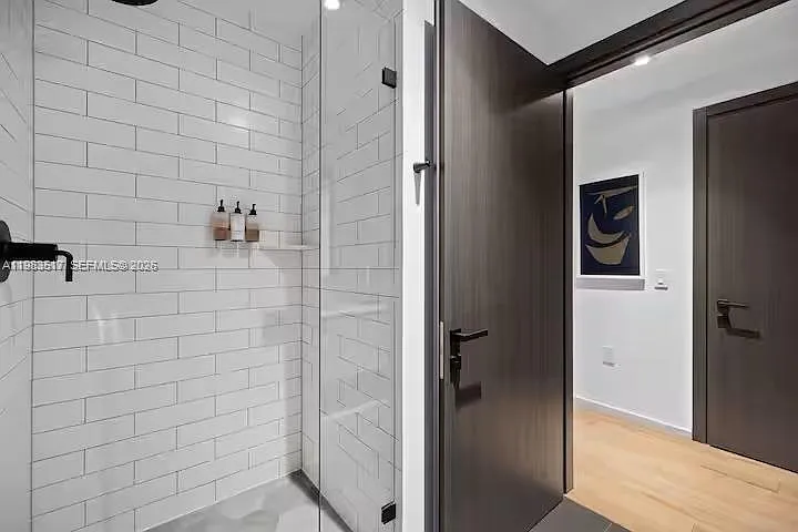398 NE 5th St #3516 — Photo 8