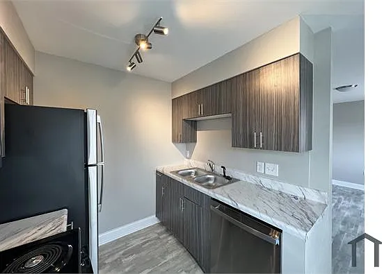 315 N Smithville Rd — Photo 6
