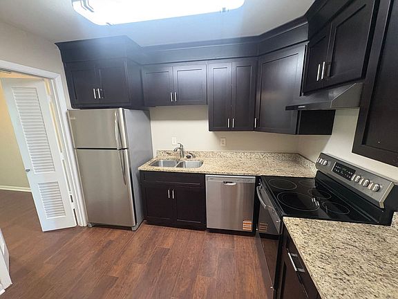 5th image of 1900 Richard Jones Rd APT U3