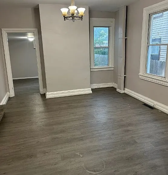 23 E Federal St — Photo 9