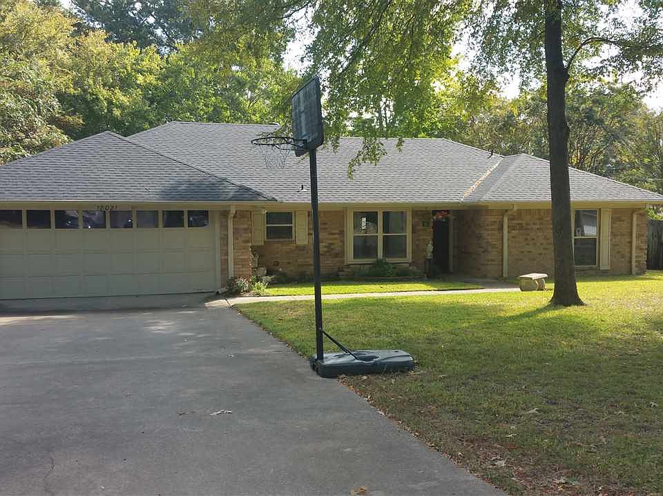 1st image of 18021 Briarcrest Dr