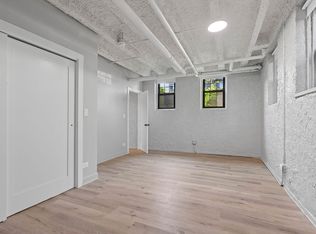 Newly Remodeled Giant 2 Bed 2 Bath, Waukegan, IL 60085