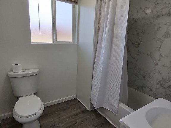4th image of 3619 Cannon Ave