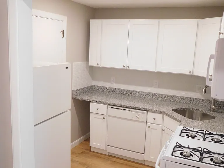 39 & 41 Shepard Street — Photo 17