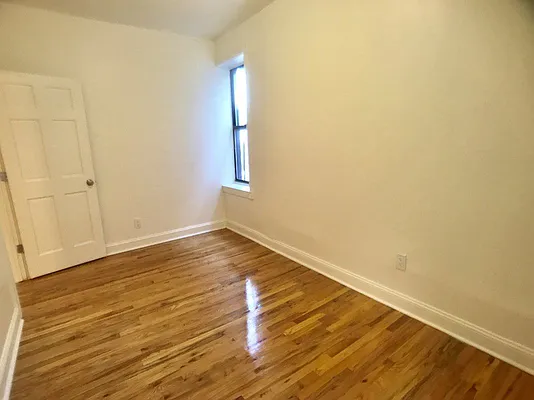 Rented by Bohemia Realty Group | media 39