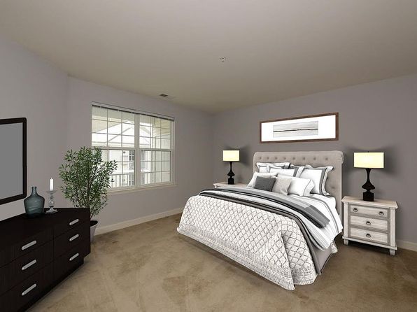 4408 Ramapo Ct #PENTHOUSE