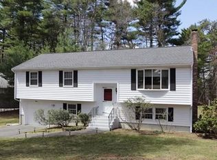 15 Foxfire Dr, Sharon, MA 02067