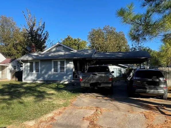 109 S 13th St, Hartshorne, OK 74547