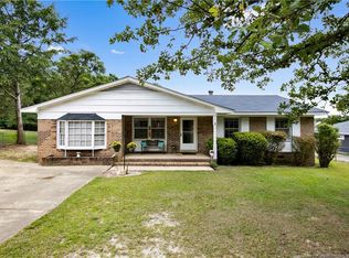 628 Clayton Dr, Fayetteville, NC 28311