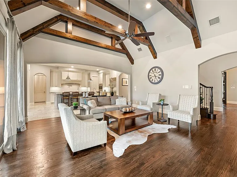 908 Lake Carillon Ln — Photo 10