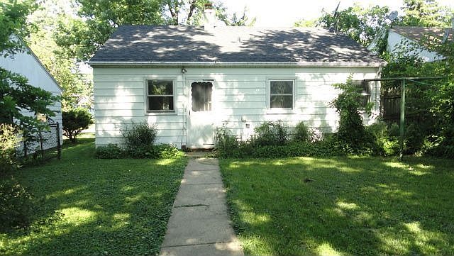 1st image of 3826 N Dayton Ave