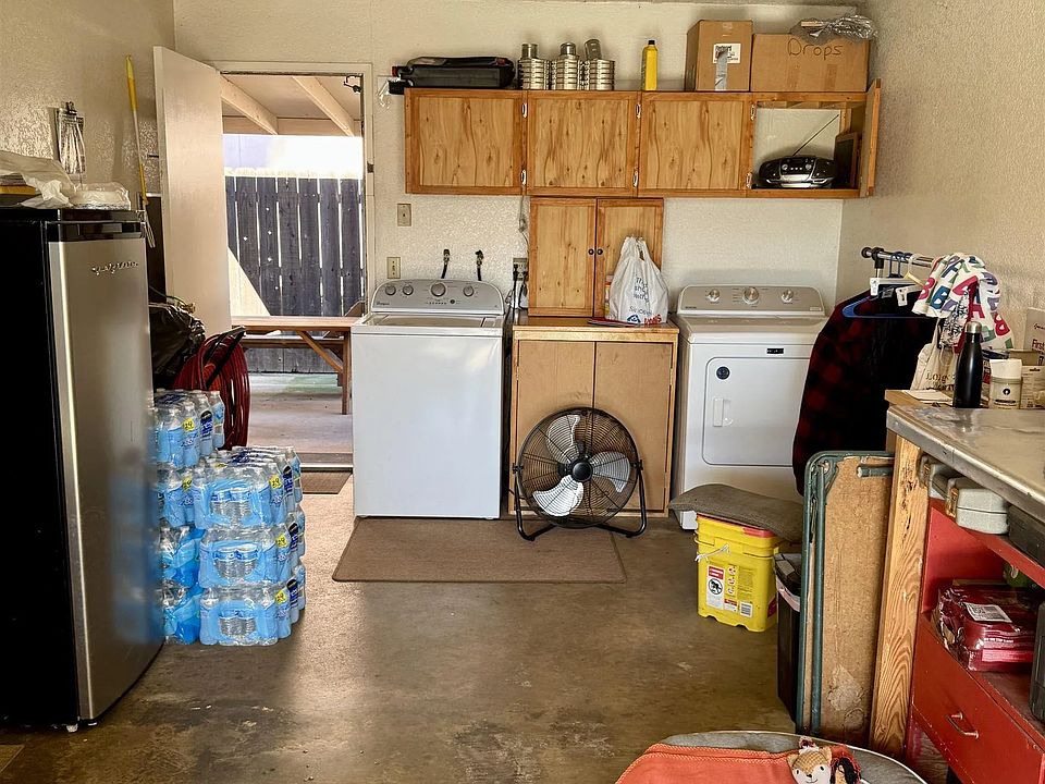 1st image of 1122-26 Marline Ave