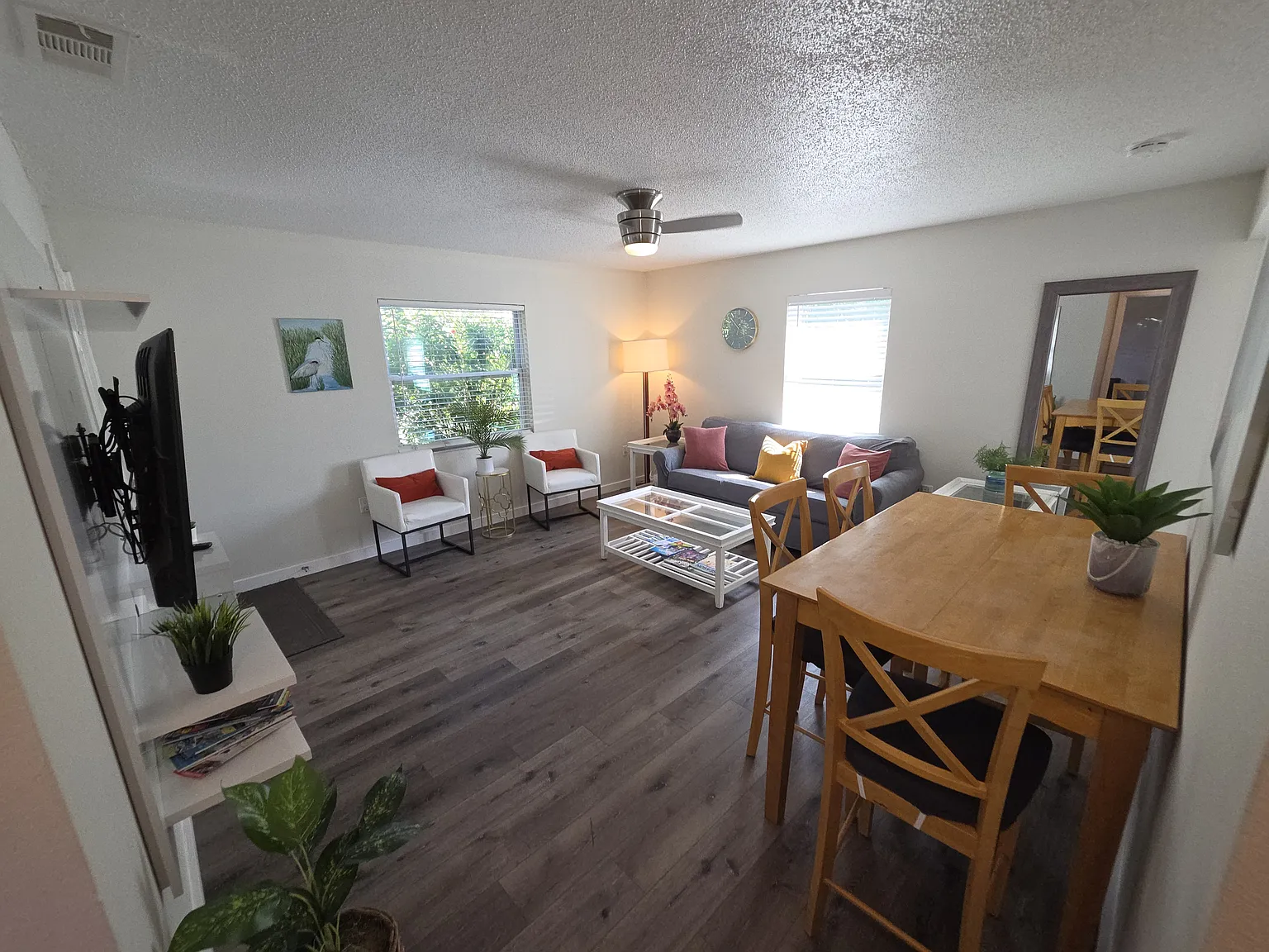 505 Ovalando Pl — Photo 2