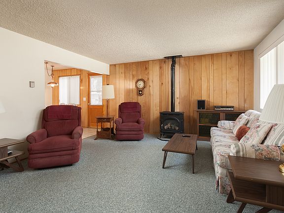 5th image of 813 W Sherwood Blvd