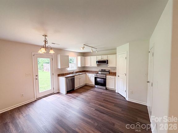 2nd image of 616 Faith Dr SW