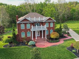 4 Wyndemere Ct, Parkersburg, WV 26105
