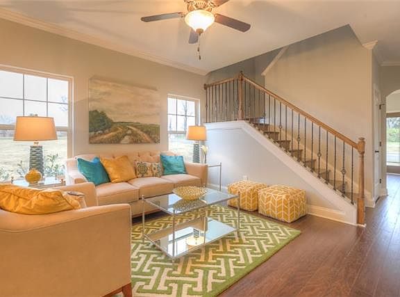3rd image of 246 Glennister Ct 16-lot 16