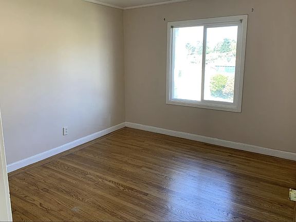 5th image of 500 87th St