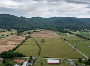 Thompson Ln, Jonesborough, TN 37659