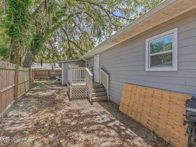 600 Lemon St — Photo 35