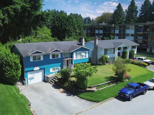 11914 212th St, Maple Ridge, BC V2X 7X1