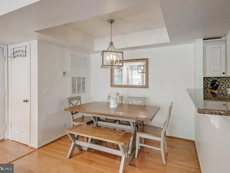 5818 Inman Park Cir #100 — Photo 5