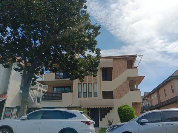 130 N Everett St, Glendale, CA 91206