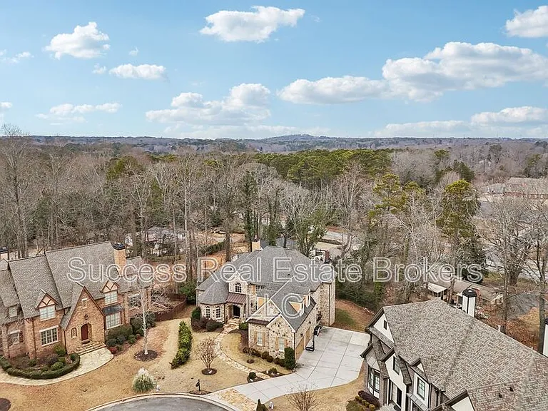 343 Summer Garden Dr — Photo 91
