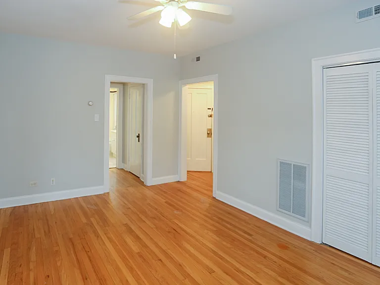 4810 N Paulina St #2E — Photo 11