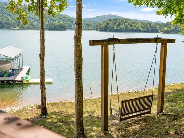 340 Parsons Shrs, Sharps Chapel, TN 37866