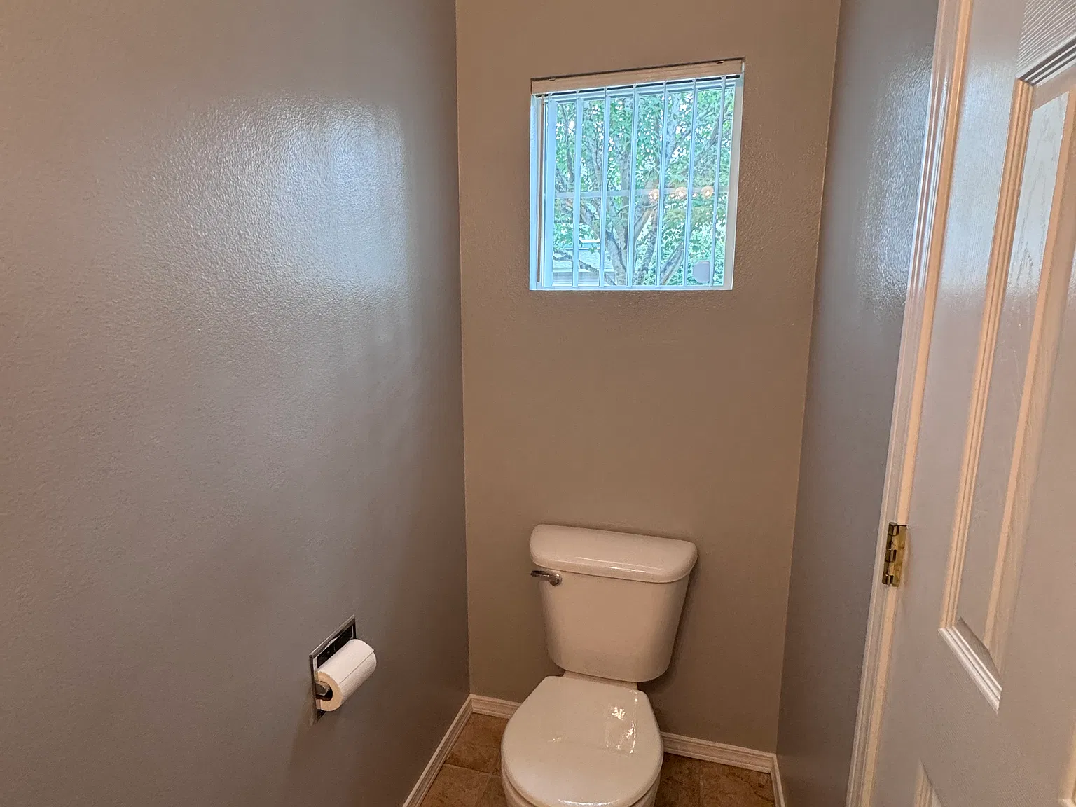 2 bed, 2.5 bath, 1250 sqft, $2,600 — Photo 4