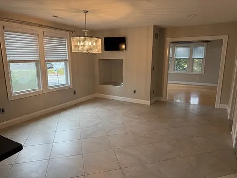 1132 W Boylston St #2 — Photo 8