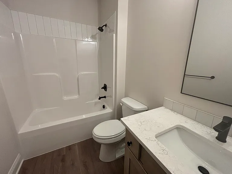 127 N Sheridan Ave — Photo 7