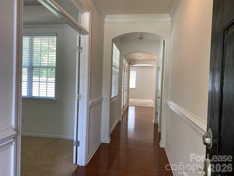 5707 Cactus Valley Rd — Photo 3
