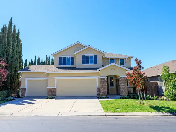 13210 Waterway Dr, Waterford, CA 95386