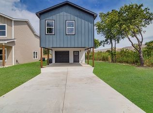 316 W Gambrell St, Fort Worth, TX 76115