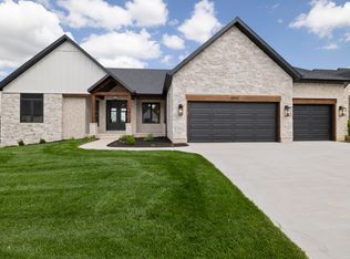 5942 S Holland Ave, Springfield, MO 65810