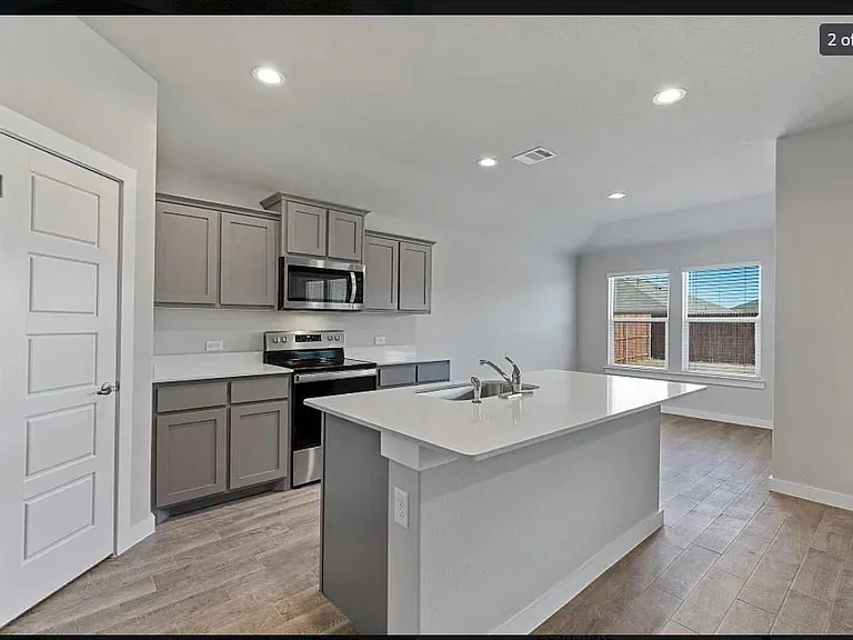3713 Northwater Trl — Photo 1