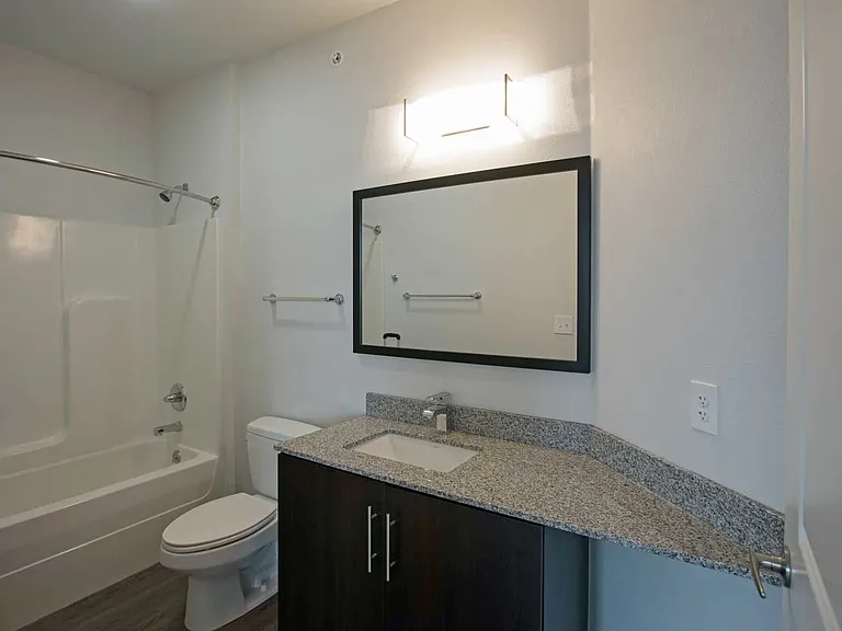 4th Street Lofts — Photo 25