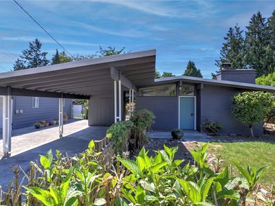 621 Kensington Avenue S, Kent, WA, 98030