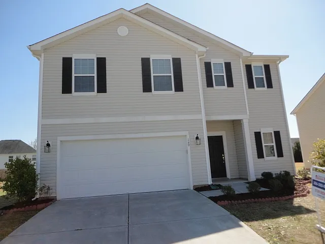 169 Rowan Dr — Photo 1