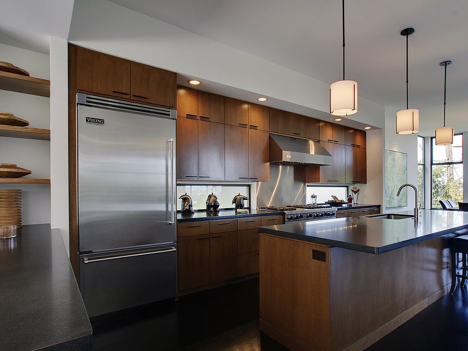 Chef's Kitchen