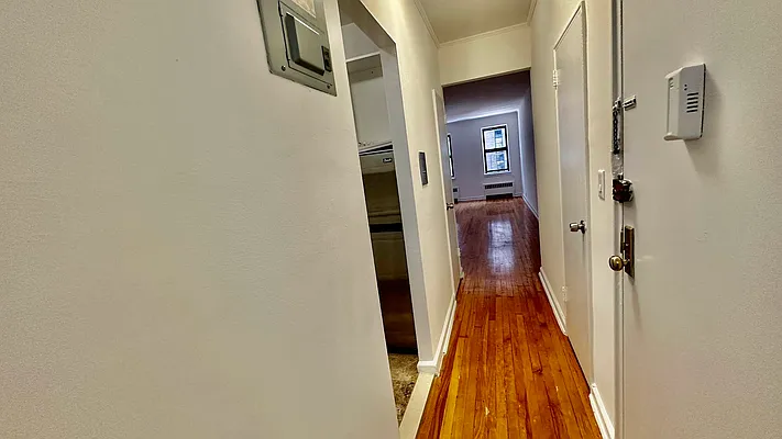 Rented by HOLTON REAL ESTATE INC. | media 2