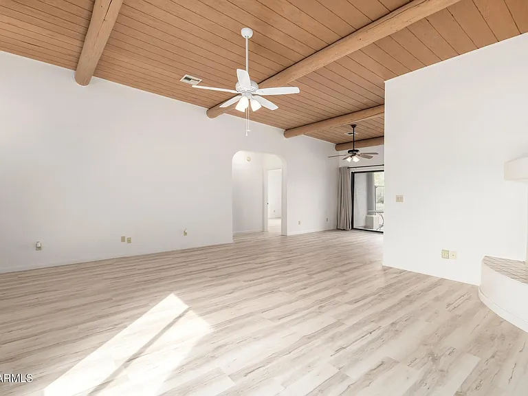 14428 N Lariat Ln — Photo 6