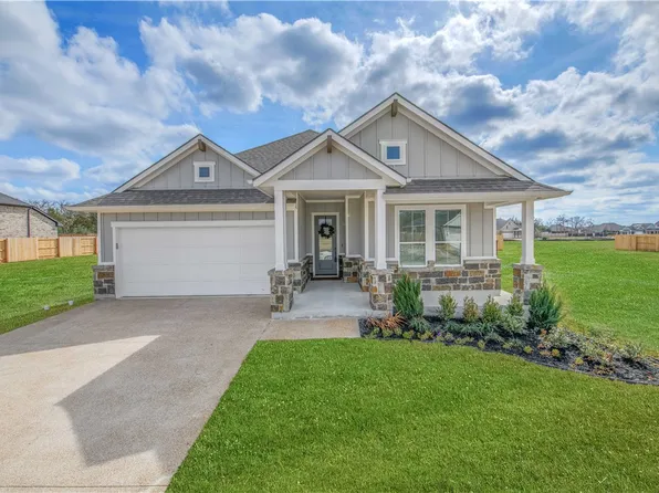 3712 Panola Park Dr, College Station, TX 77845