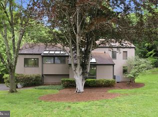 882 Coachway, Annapolis, MD 21401